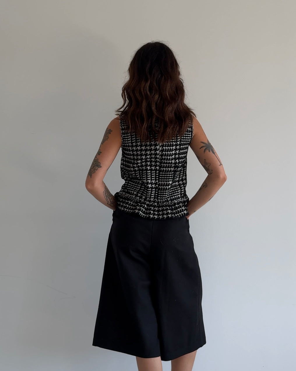 Vintage Houndstooth Peplum Top – Black & White
