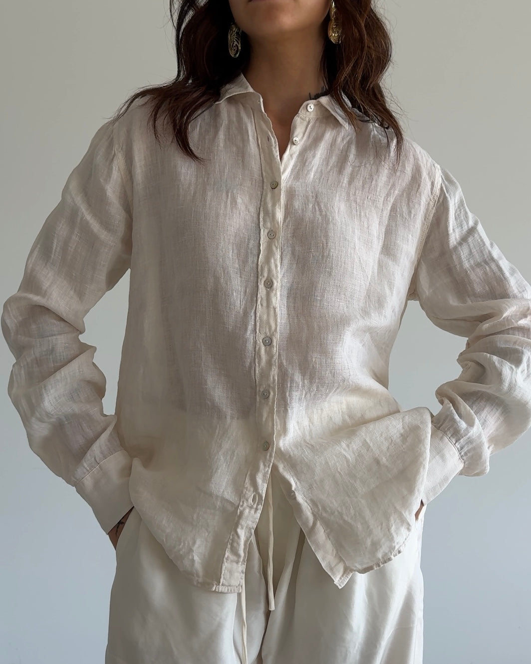 Vintage Linen Button-Up Shirt – Natural Beige