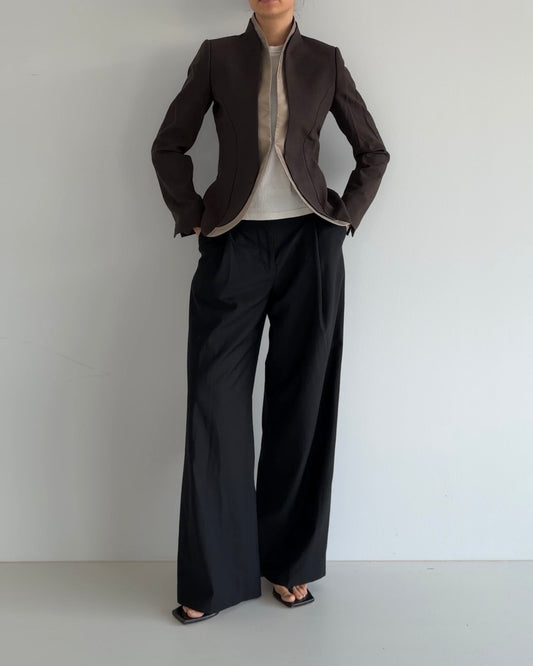 Two-coloured fitted blazer