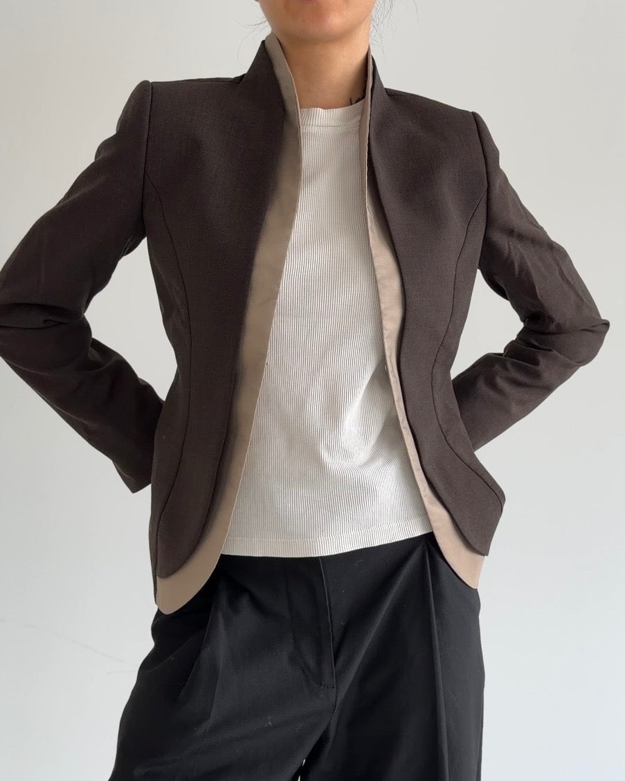 Two-coloured fitted blazer