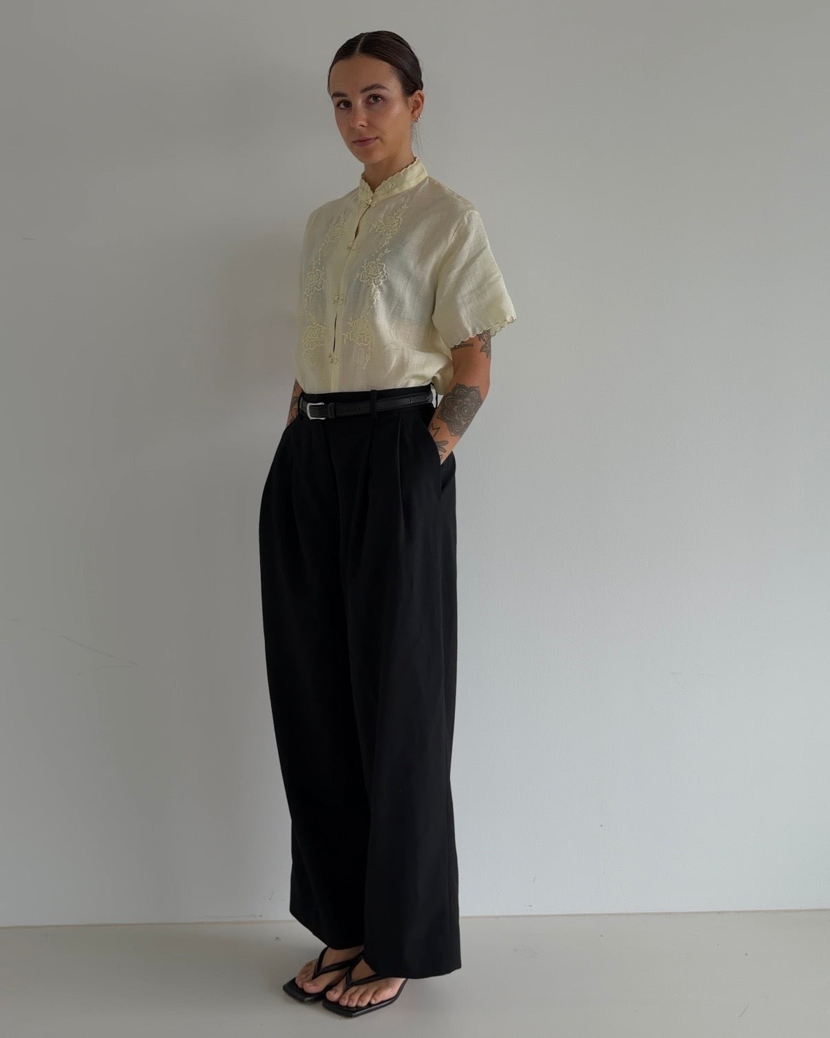 Vintage Blouse in Butter Yellow