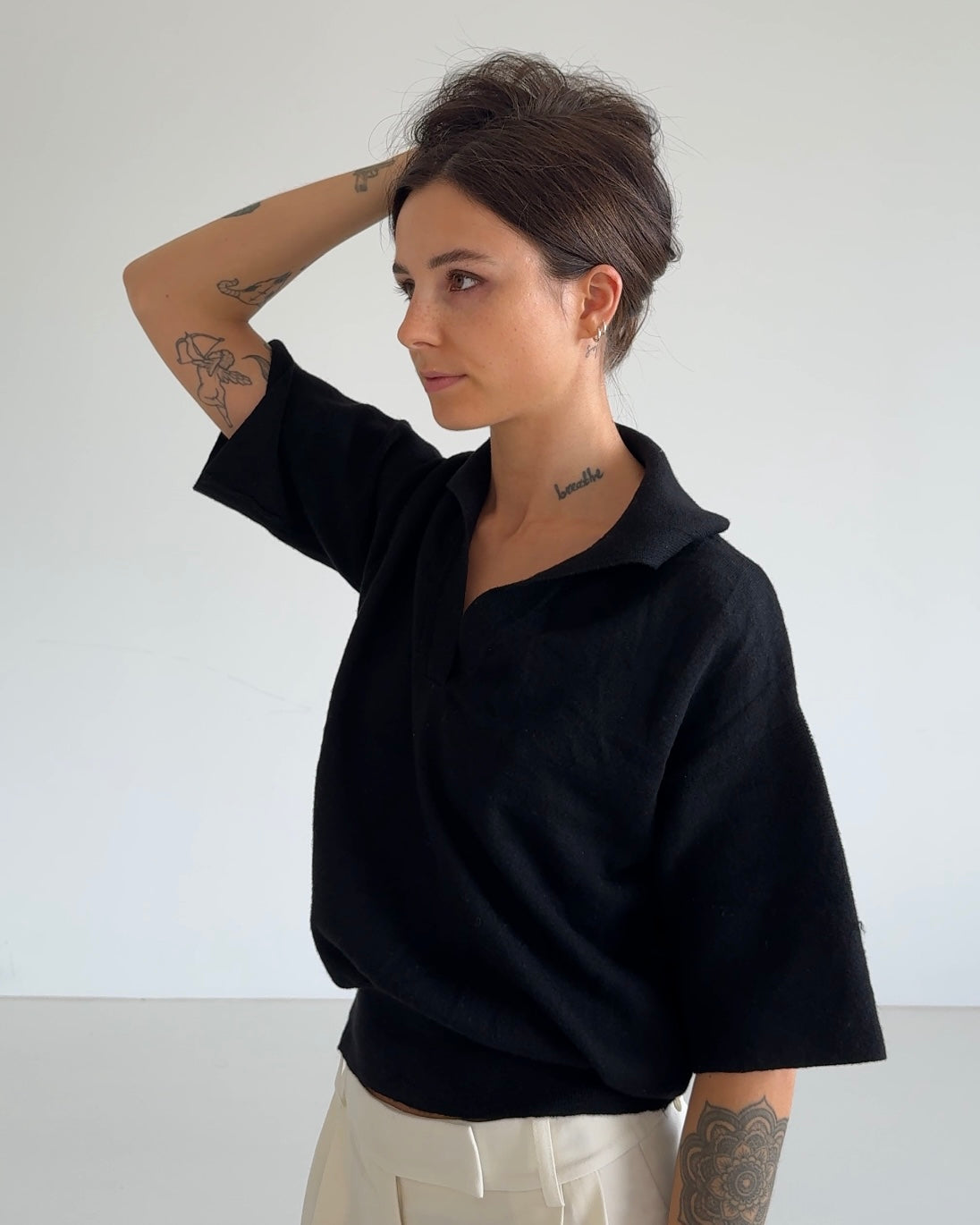 Short Sleeve Pullover Black