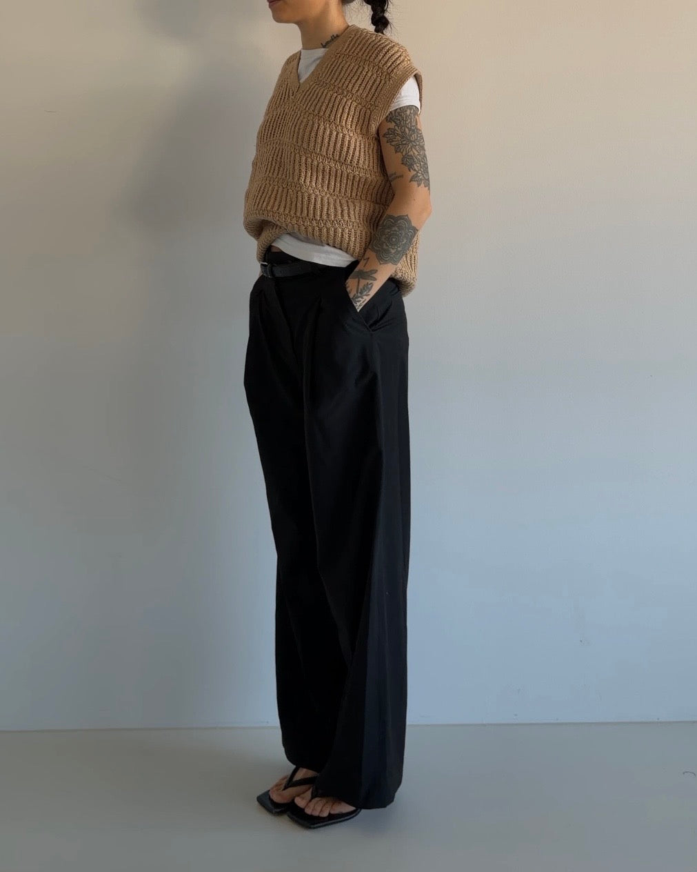 Knitted Wool Vest Brown