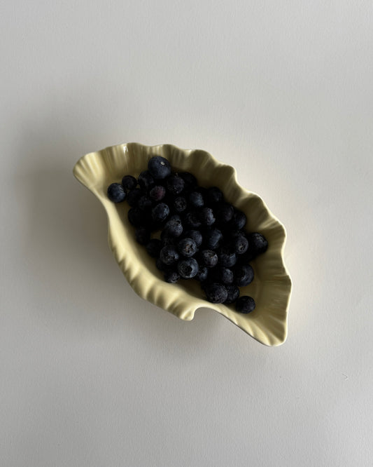 Shell Bowl in Butter Yellow