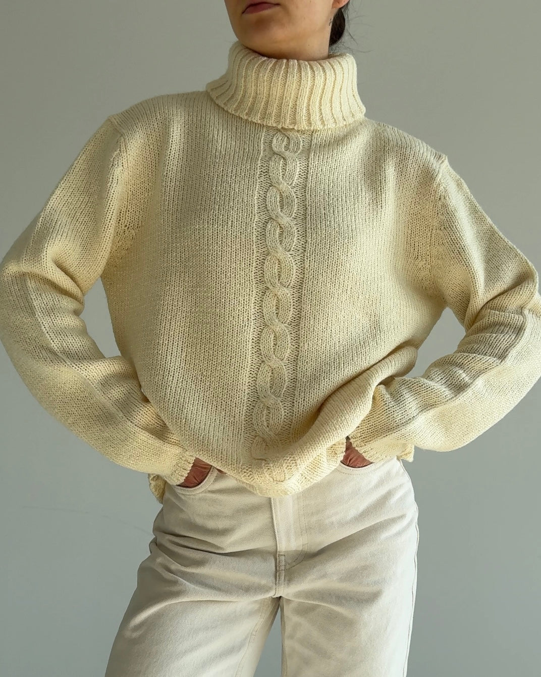 Turtleneck Pullover in Butter