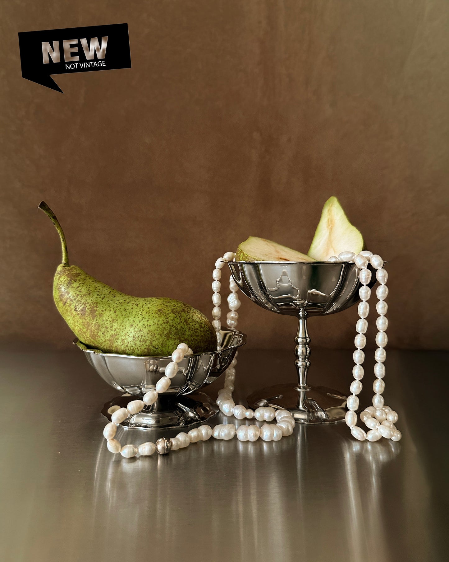 Elegant Pedestal Bowl - Set of 2