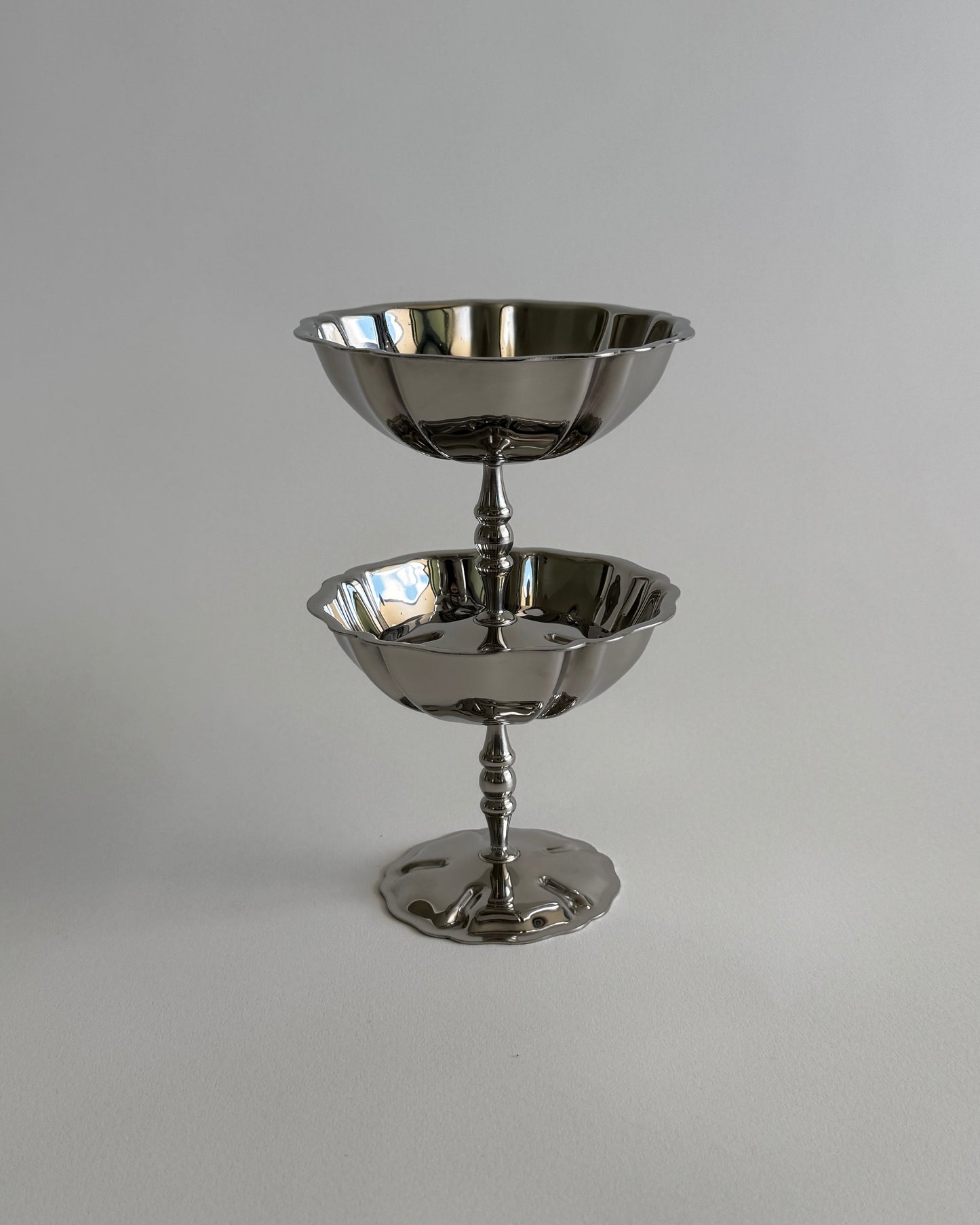 Elegant Pedestal Bowl - Set of 2