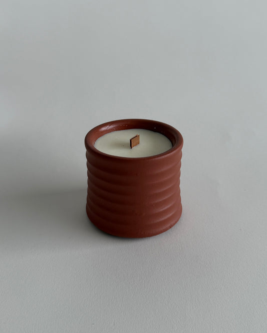 Terracotta White Cranberry & Sandalwood Candle