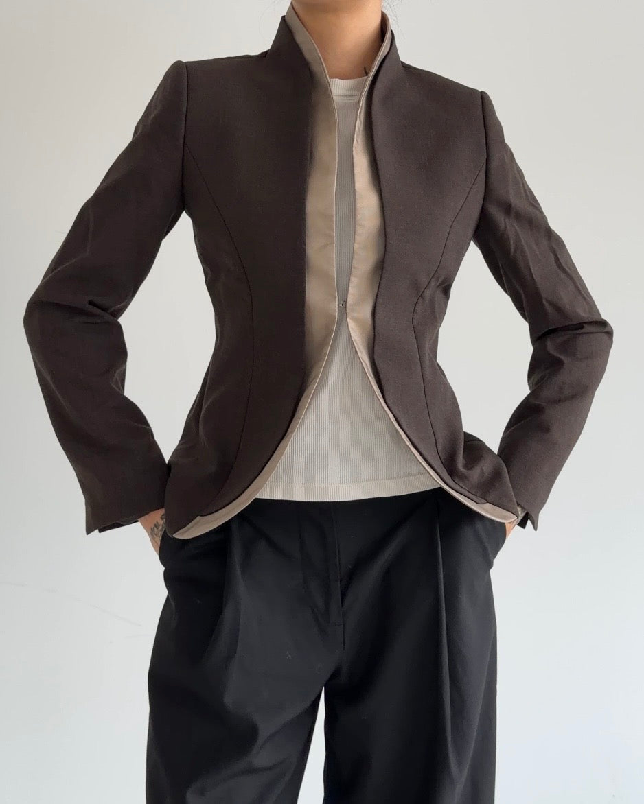 Two-coloured fitted blazer