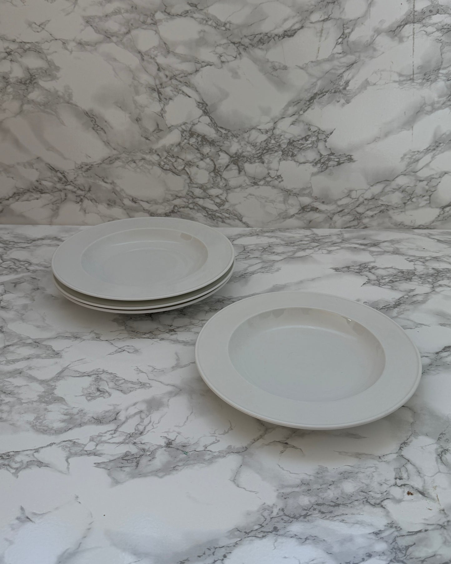 White VIntage Plate - Set of 2
