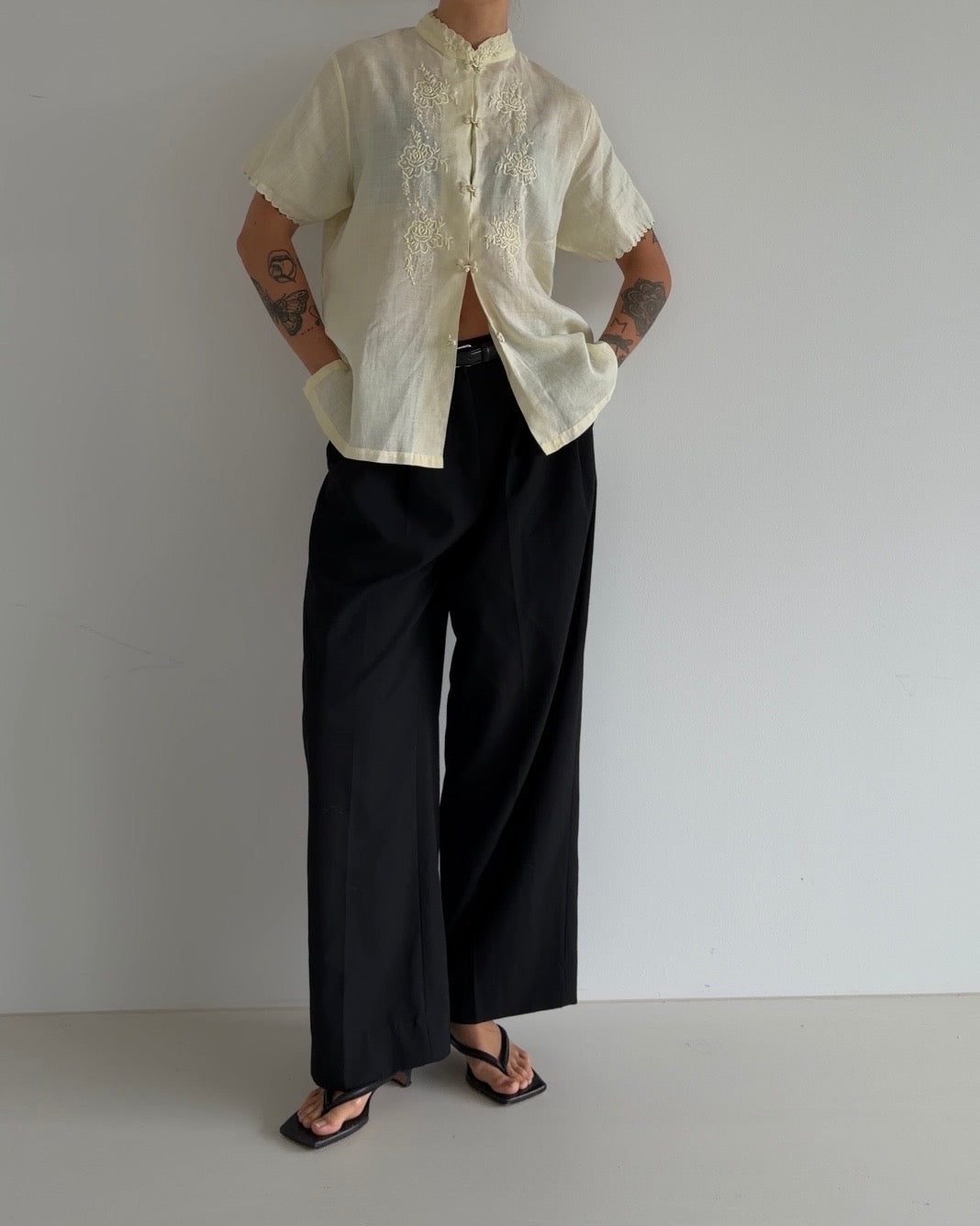 Vintage Blouse in Butter Yellow