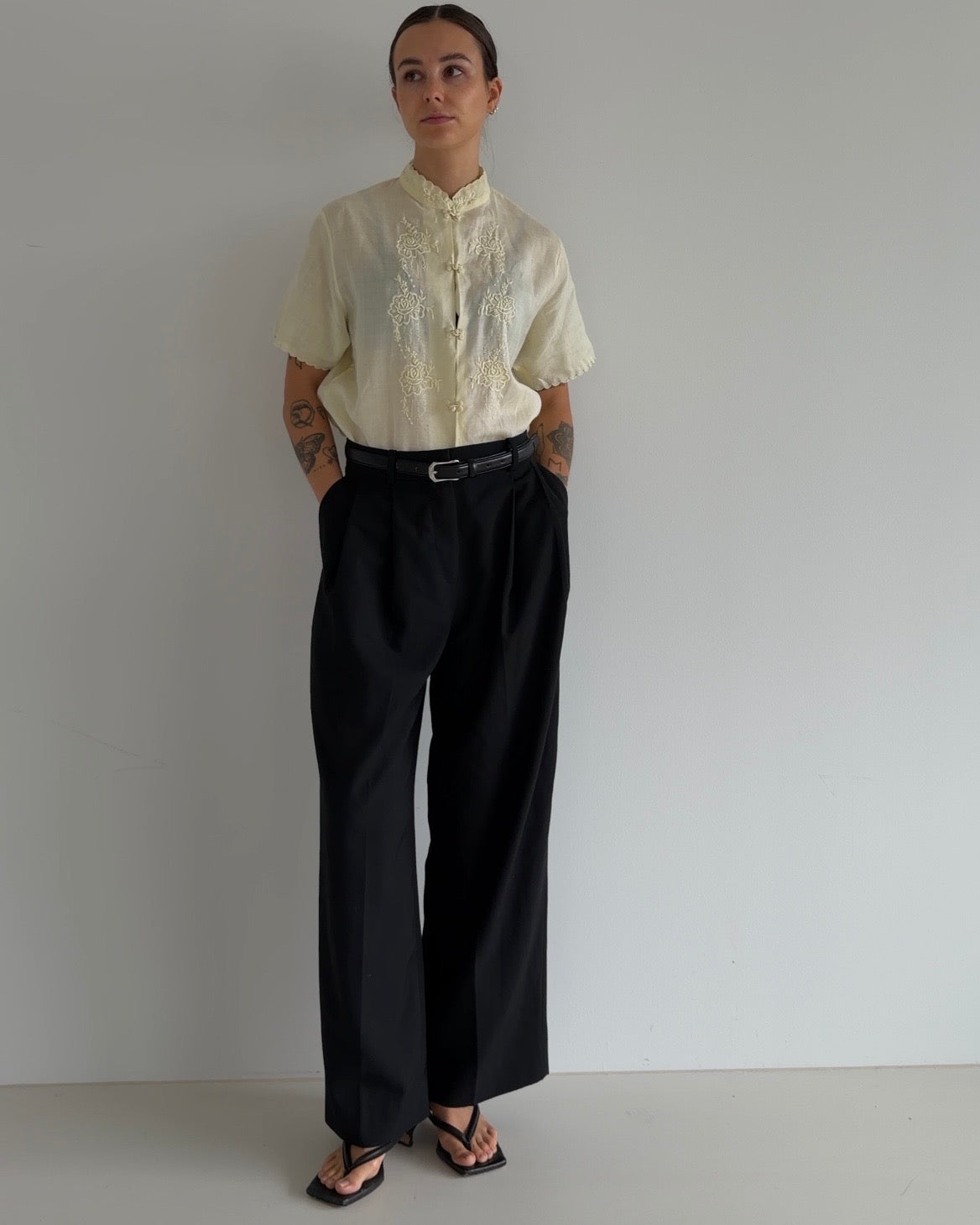 Vintage Blouse in Butter Yellow