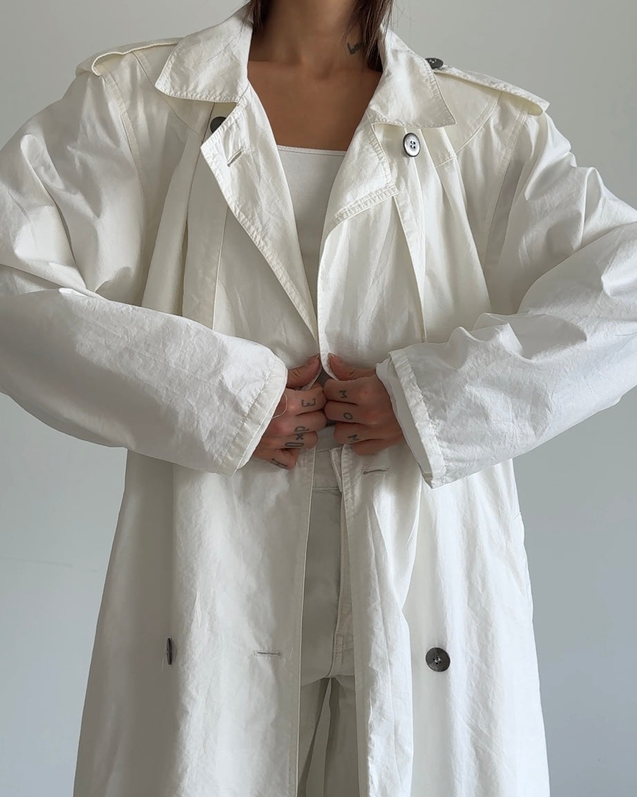 Oversized Light Trenchcoat White