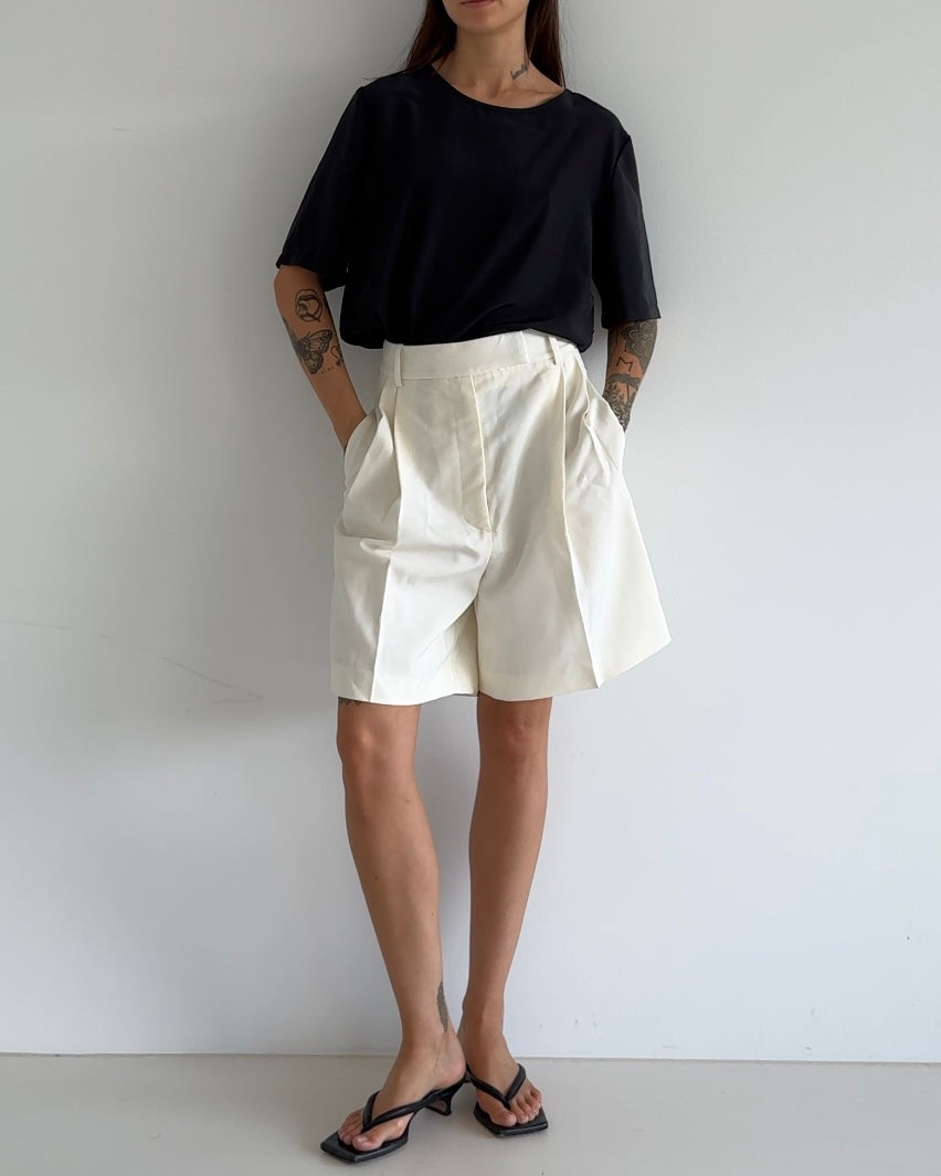 Black Short Sleeve