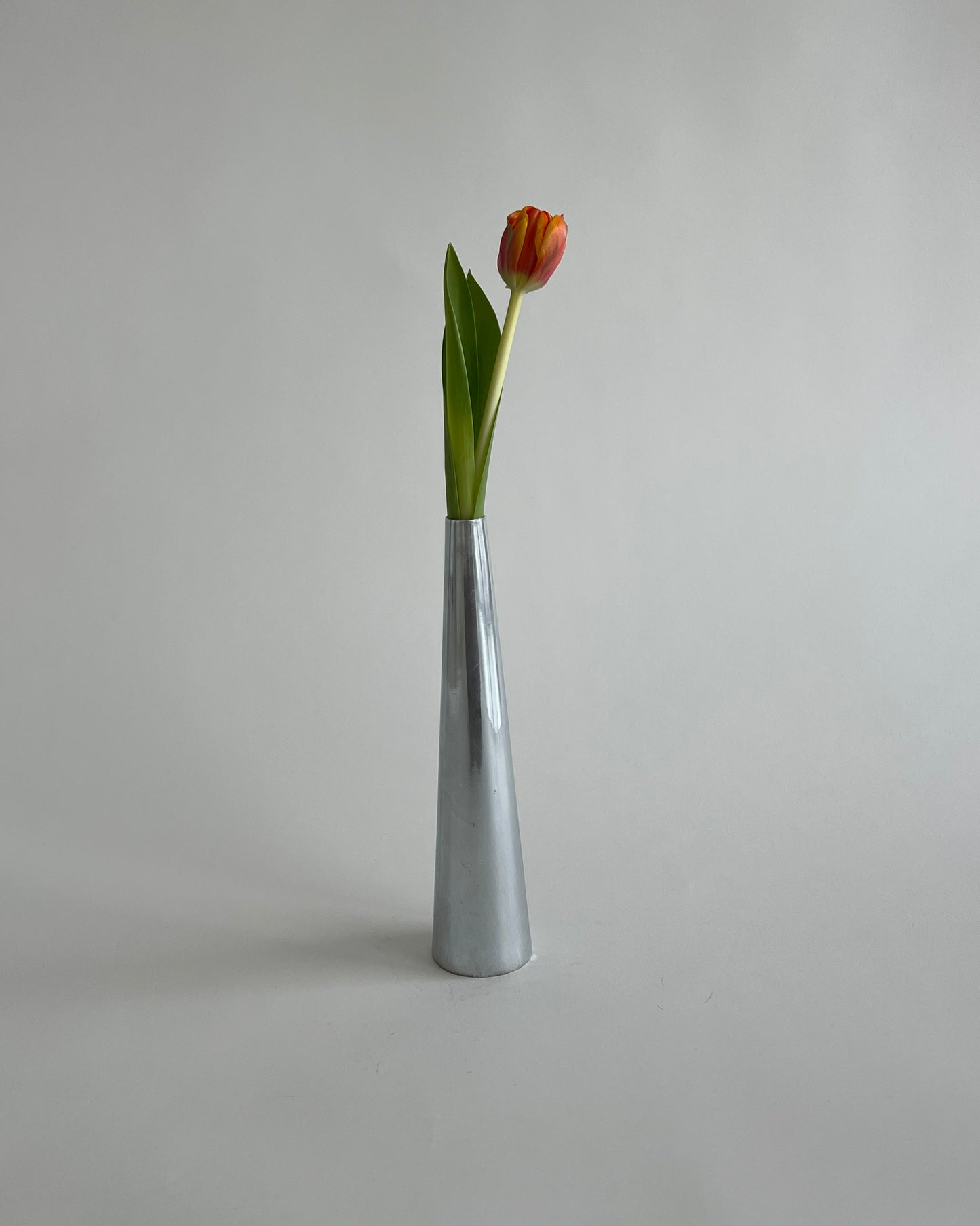 Vase in Chrome Optic